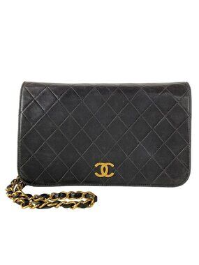 Chanel Shoulder Bag Single Flap Quilted Black Gold Chain Full Push Lock Lambskin